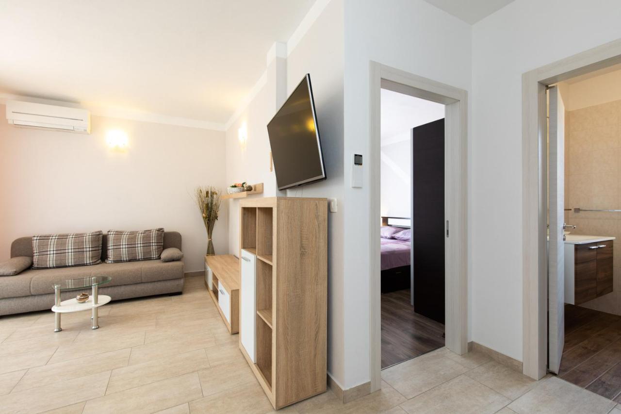 Apartments Otia Seaview Porat  Eksteriør billede